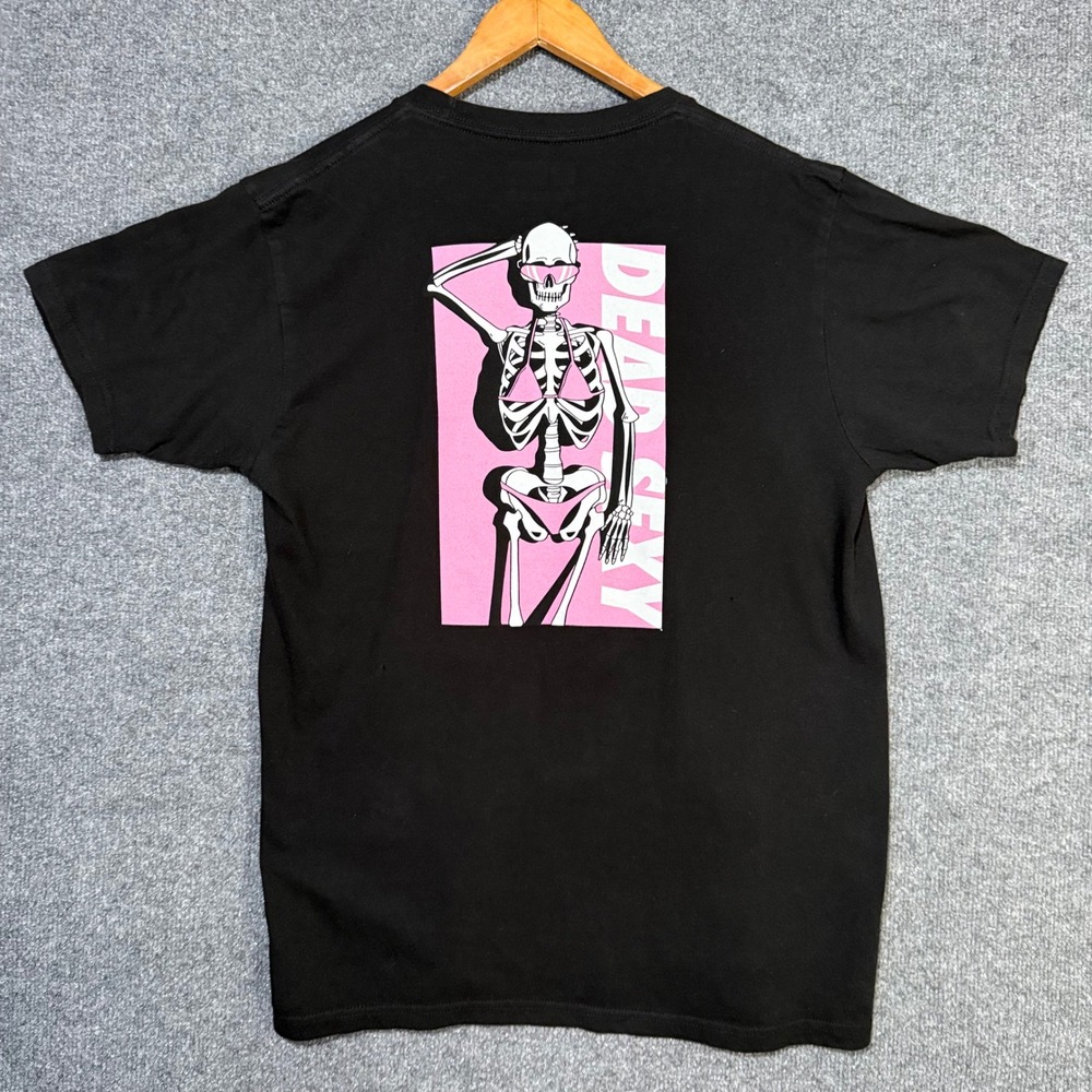 CHOMP Skeleton Bikini Graphic Black T-Shirt Men's Size L